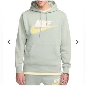 Nike hoodie